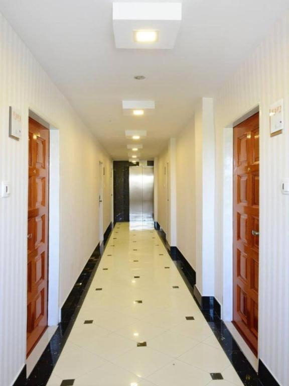 8Day Hotel Yangon Luaran gambar
