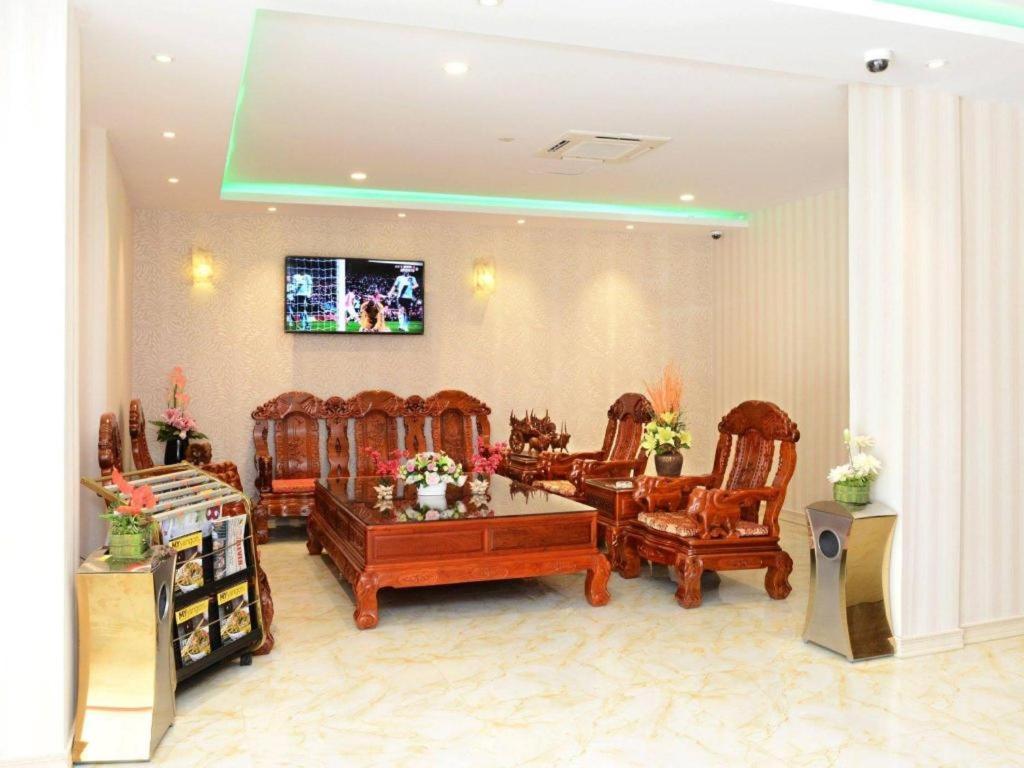 8Day Hotel Yangon Luaran gambar