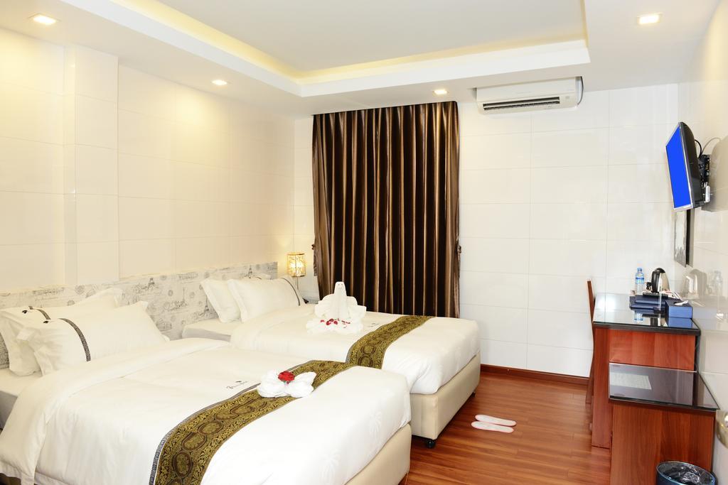 8Day Hotel Yangon Bilik gambar
