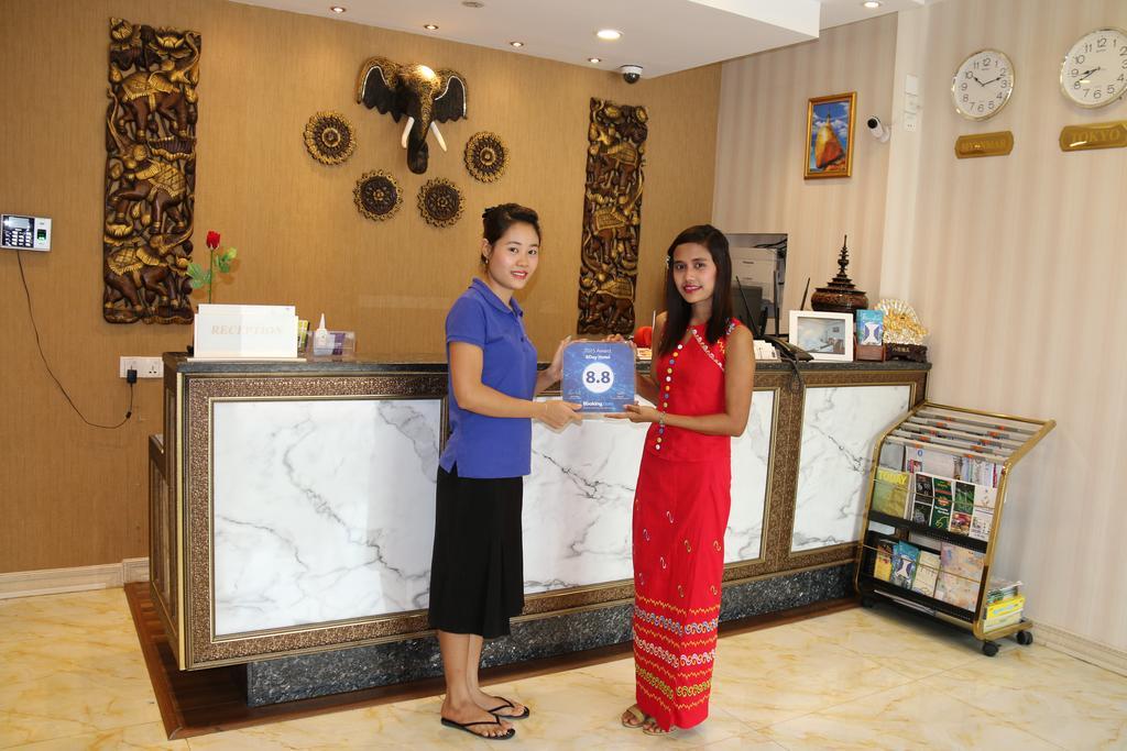 8Day Hotel Yangon Luaran gambar